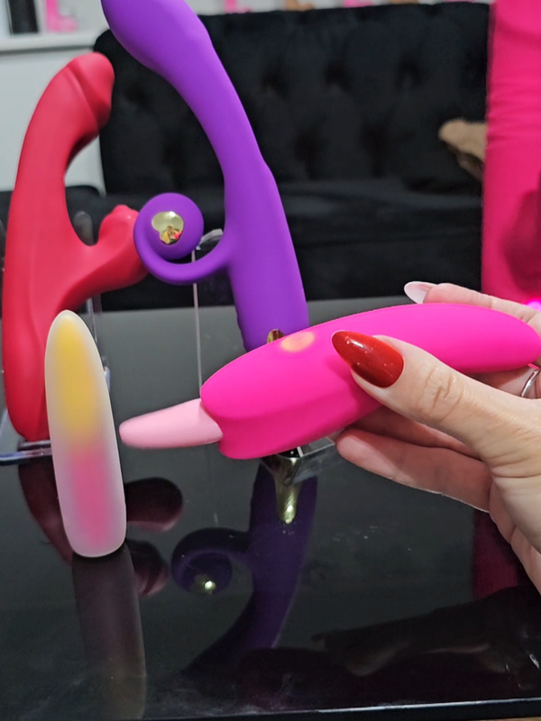 Tongue Twister Vibrator