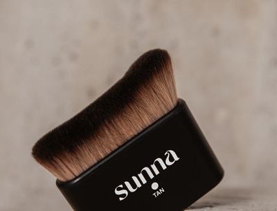 CONTOUR BRUSH