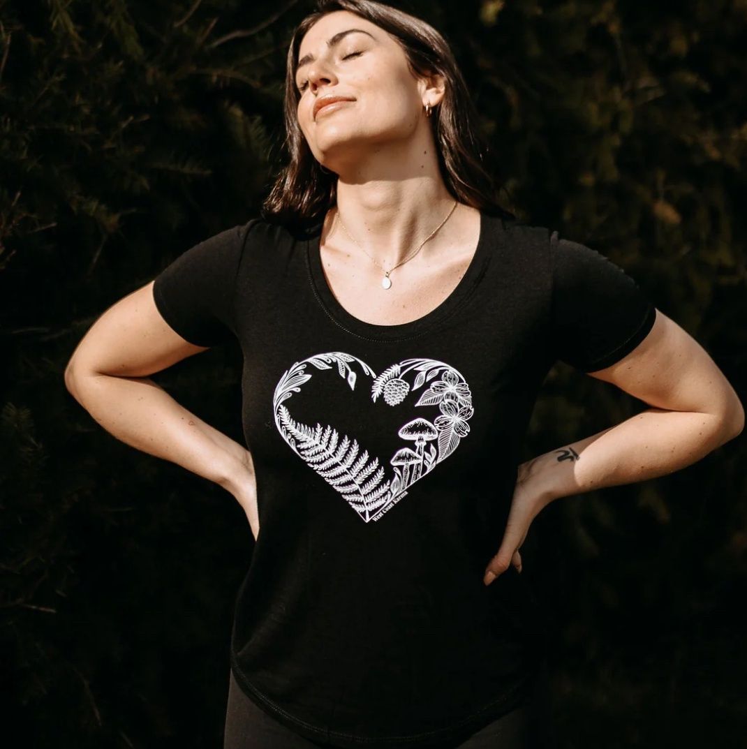 HEART CREATION BAMBOO/ORGANIC TEE