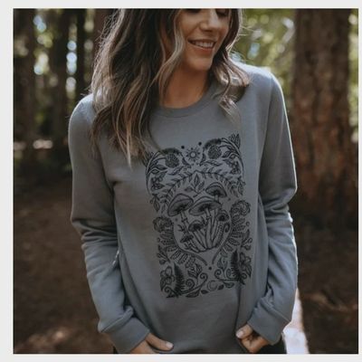 COTTAGE MUSHROOM CREWNECK SWEATER