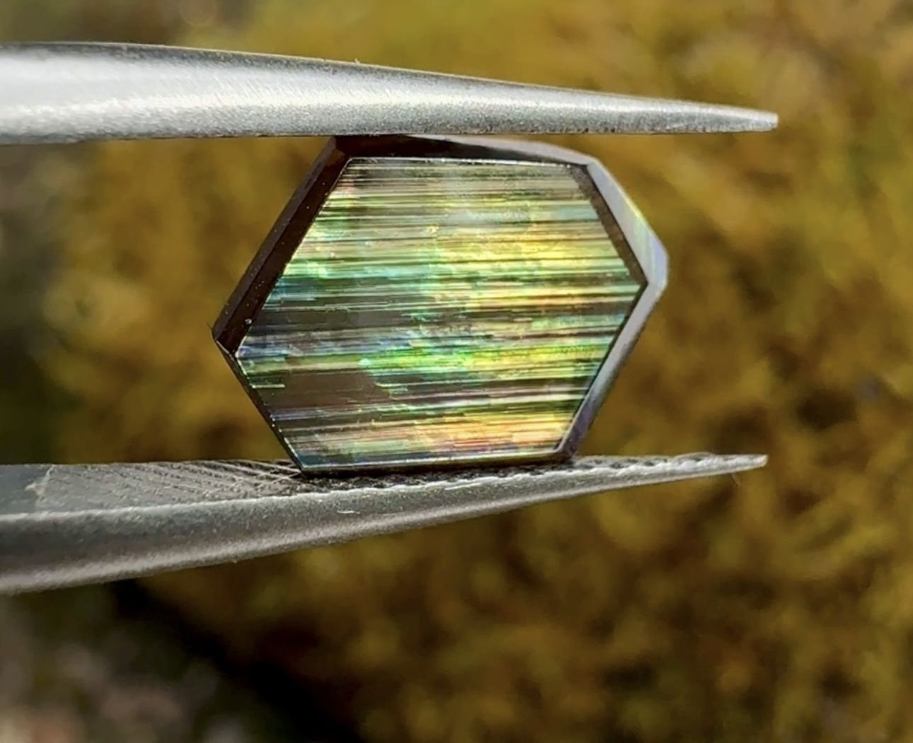 Bright Spectral Flat-Faced Rainbow Garnet Freeform Cabochon – San Pedro Mountain, New Mexico 2.85 ct | 9mm x 7mm x 3mm
