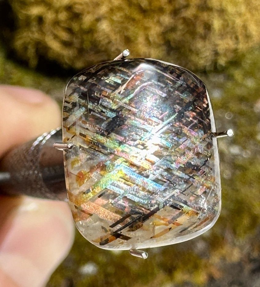 10.03 ct AAA Grade Rainbow Lattice Sunstone –, Rainbow Mine, Harts Range, QLD, Australia