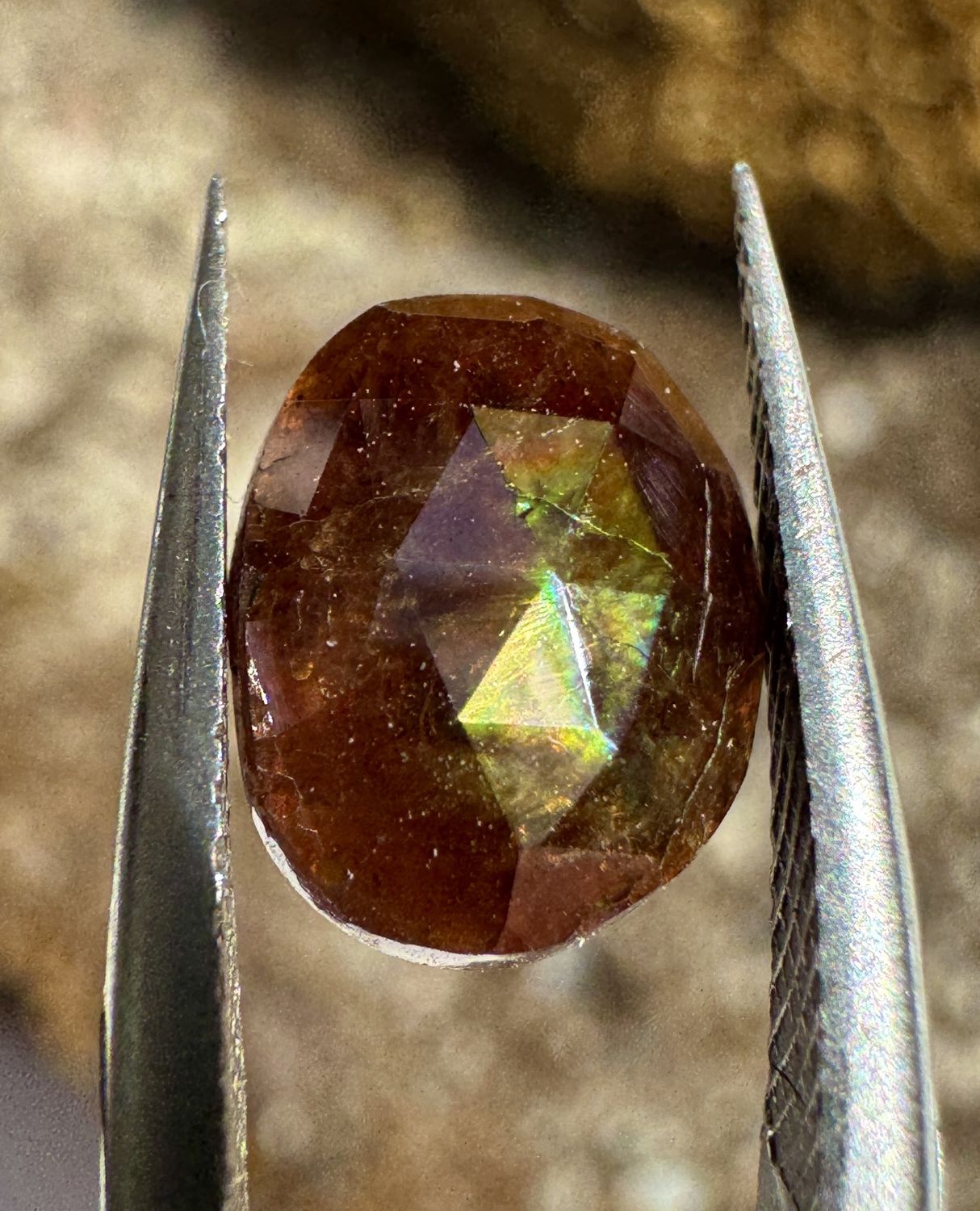 Oval Rose-Cut Rainbow Garnet – Nara, Japan 2.41 ct | 9mm x 6.6mm x 3.2mm