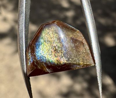 Rainbow Garnet Freeform Cabochon – San Pedro Mountain, New Mexico 8.95 ct | 11mm x 15.1mm x 5.3mm
