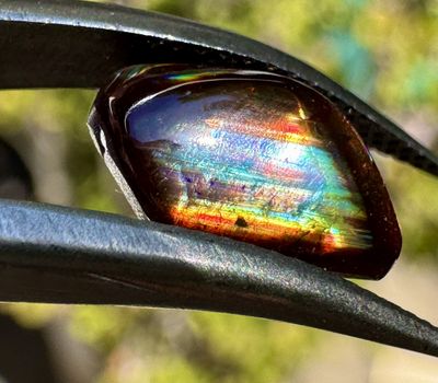 Freeform Rainbow Garnet Cabochon – Arlit, Niger 2.34 ct | 10.1mm x 5.8mm x 3.75mm