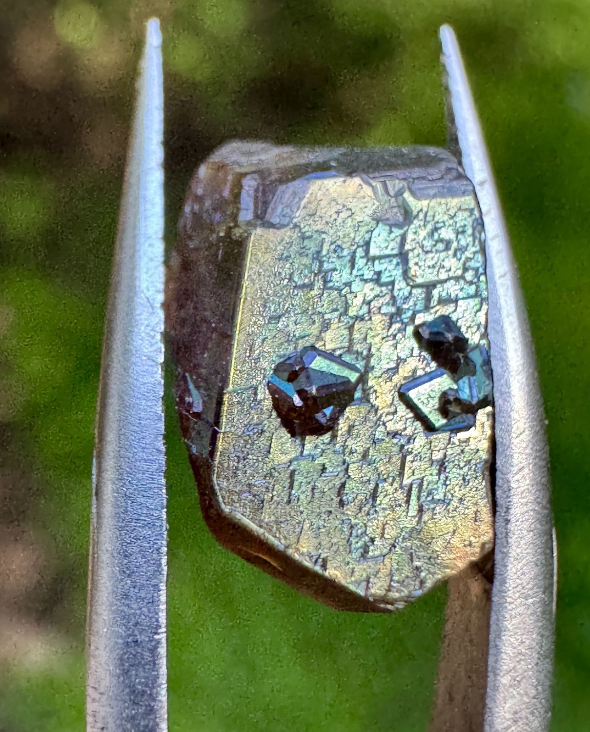 Jewelry-Ready Rainbow Garnet Crystal – San Pedro Mountain, New Mexico 4.2 ct | 11.8mm x 7.3mm x 4.3mm