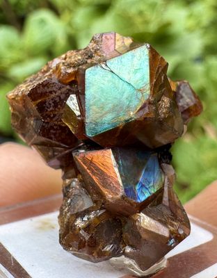 Rainbow Garnet Cluster – Nara, Japan – 22.75mm x 21mm x 17.65mm
