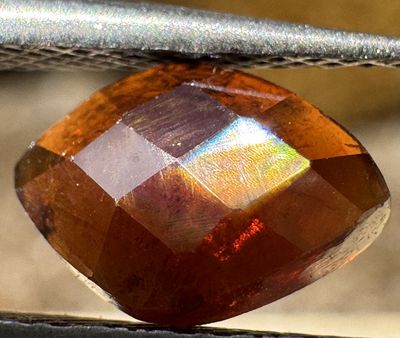 Rose-Cut Rainbow Garnet – Nara, Japan 1.2 ct | 7.85mm x 5.4mm x 2.65mm