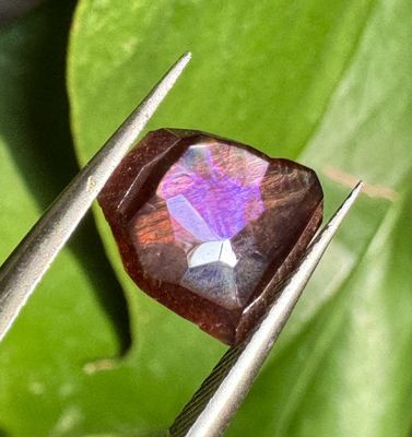 Freeform-Faceted Rainbow Garnet – Nara, Japan 4.38 ct | 9.6mm x 8.85mm x 4.3mm
