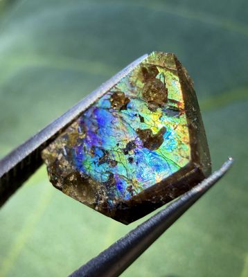 Faceted Rainbow Andradite Garnet – Rainbow Mine, Nevada 2.98 ct | 10.4 mm x 7.47 mm x 3.45 mm