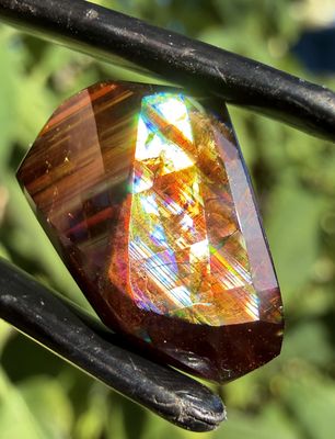 Freeform-Faceted Rainbow Andradite Garnet – Arlit, Agadez, Niger  9.02 ct | 14.0 mm x 14.3 mm x 4.9 mm