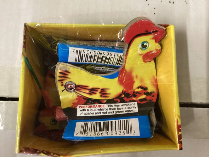 Hen Laying Egg 2 pack