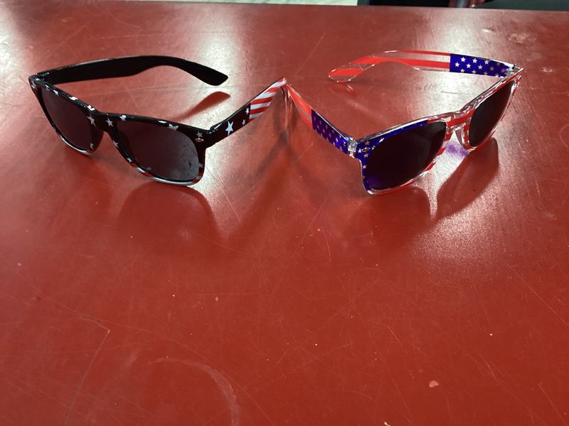 Sunglasses/flag/stars