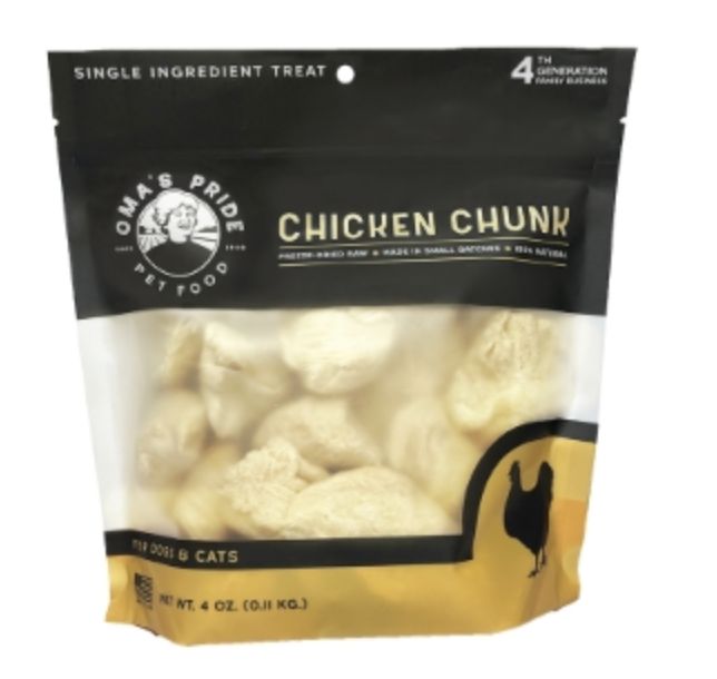 Oma&#39;s Pride Dog &amp; Cat Freeze Dried Chicken Chunk 4oz