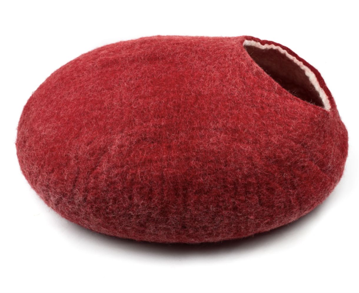 Yeti Pet Cat Cave, Color: Red