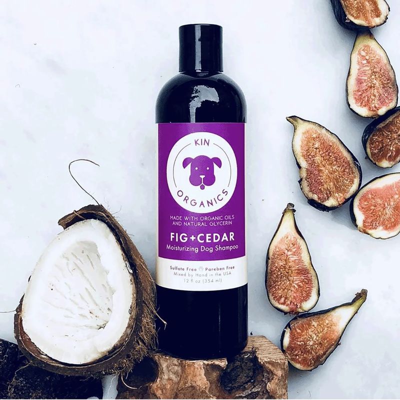 kin+kind Dog Oatmeal Itchy Shampoo Fig &amp; Cedar 12oz