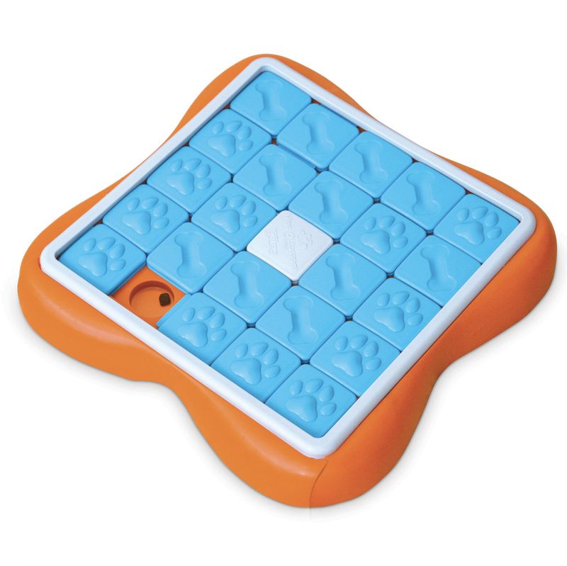 Outward Hound Dog Challenge Slider Level 3 Puzzle