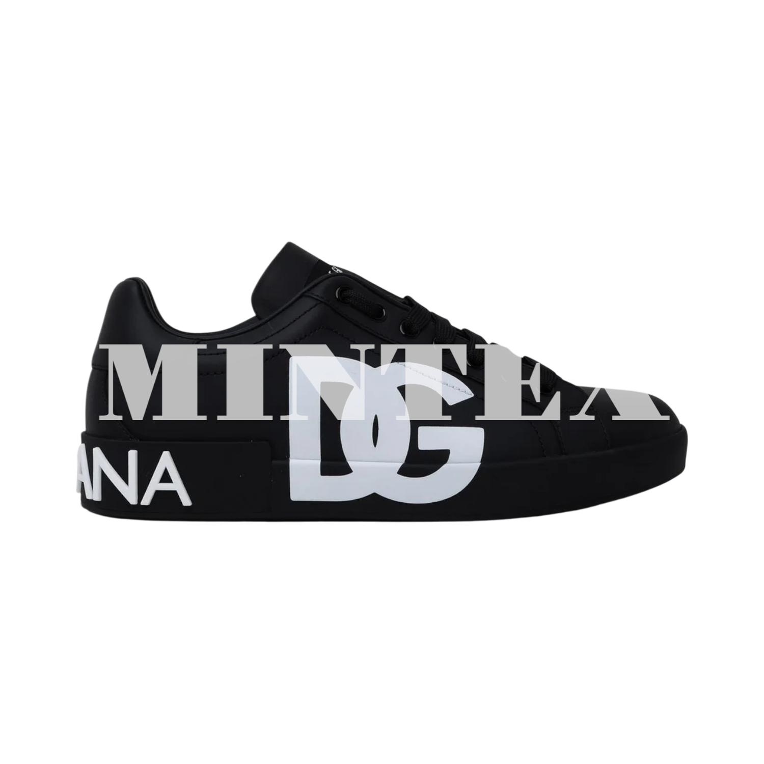 DG Sneakers