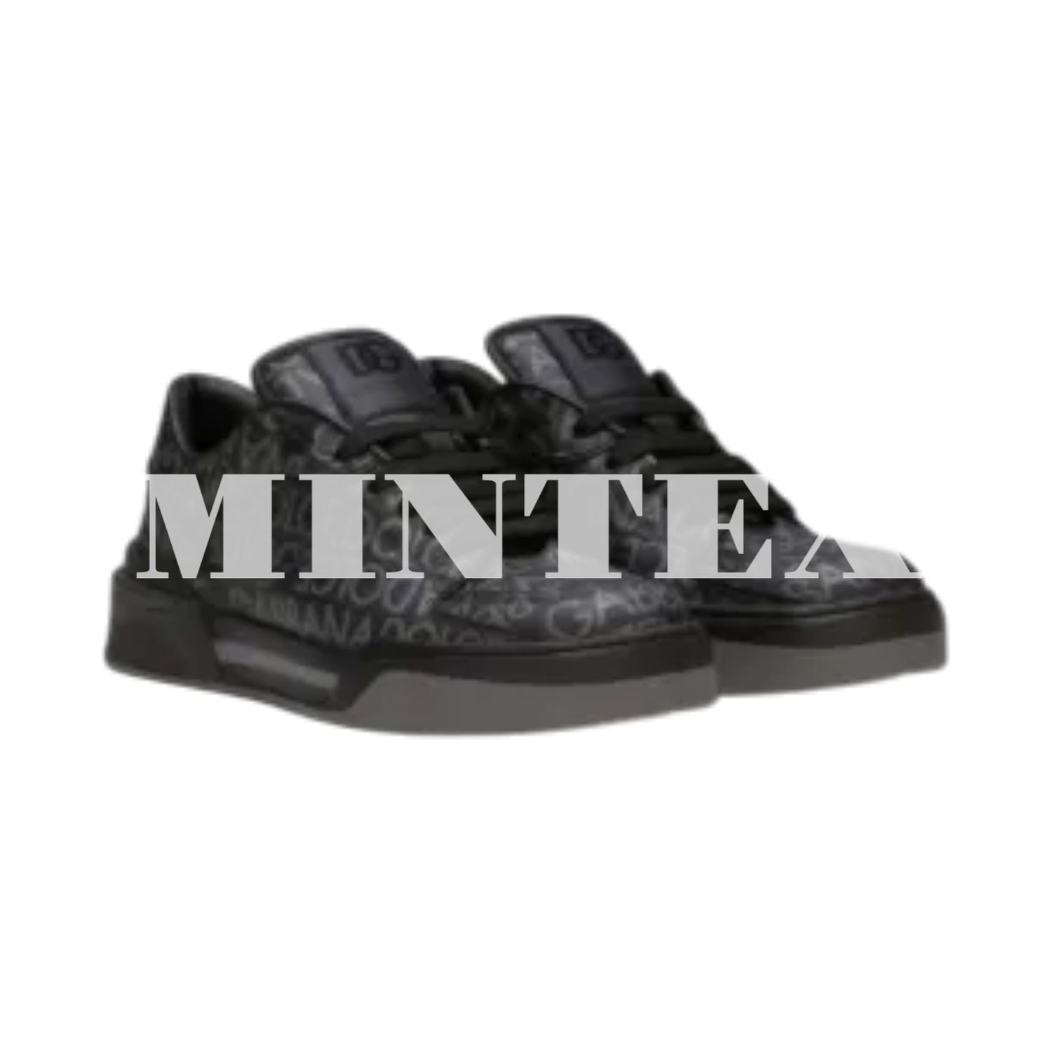 DG Sneakers