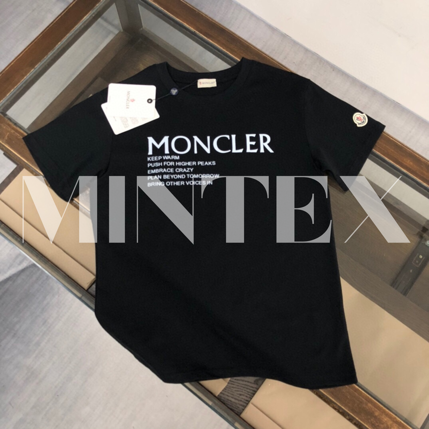 MON T-Shirt
