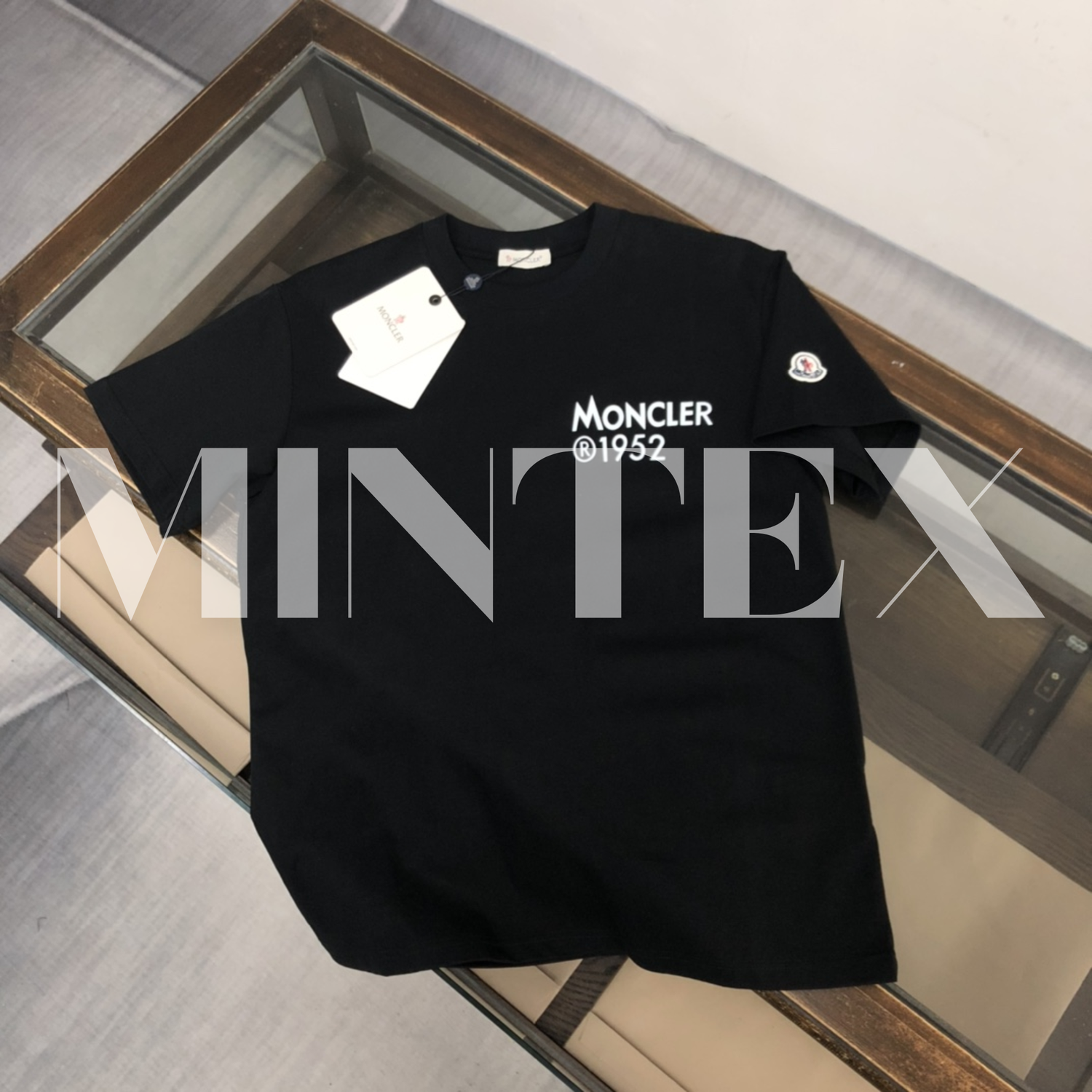 MON T-Shirt