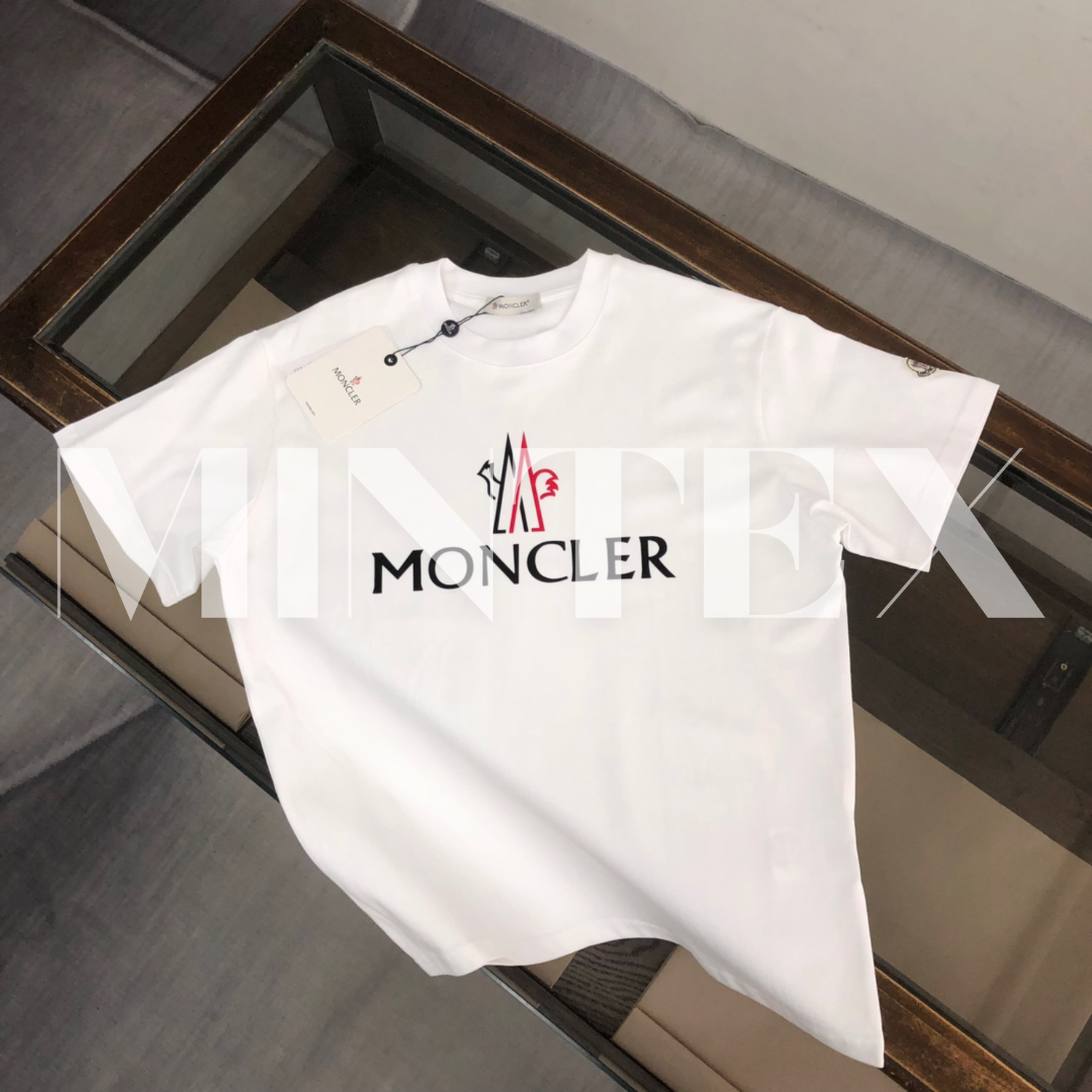 MON T-Shirt