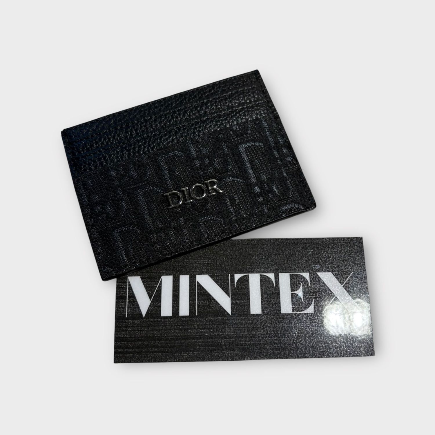 DI Card holder