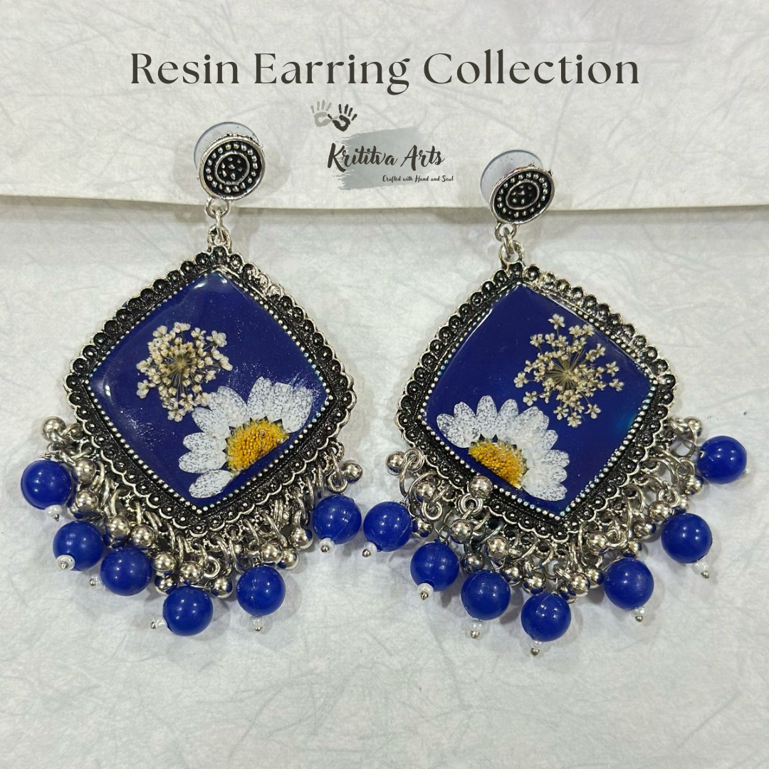 ​Resin Daisy Bloom Earrings – Ethereal Floral Statement Jewelry 🌼💙✨
