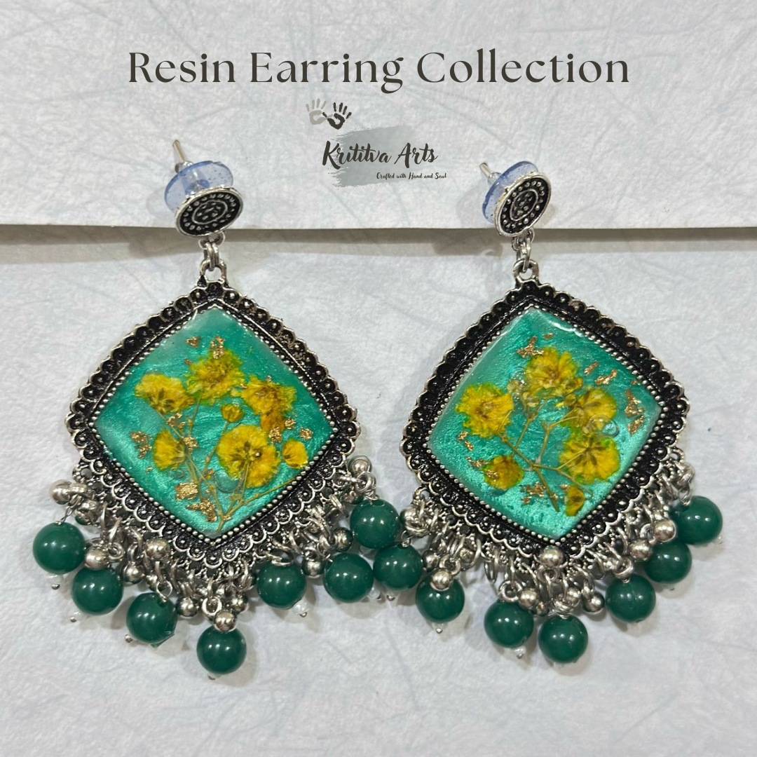 ​Resin Bloom Earrings – Artistic Nature-Inspired Jewelry 🌼💚✨