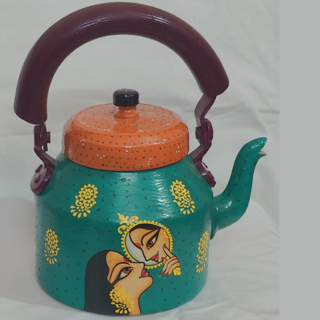 ​Reflections of Tradition Kettle