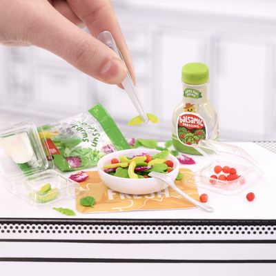 MGA’s Miniverse Make It Mini Foods Diner Series 3B Miniaturowe Jedzenie 505419
