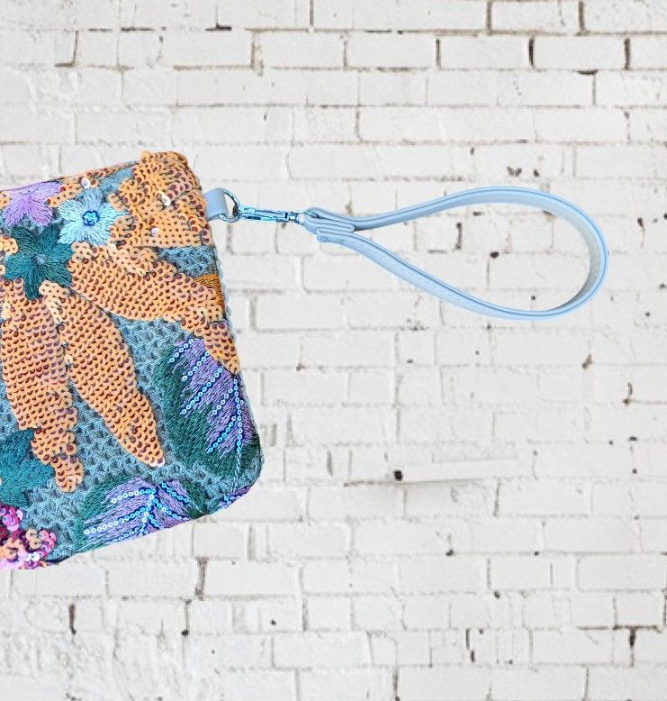 Clutch bordado