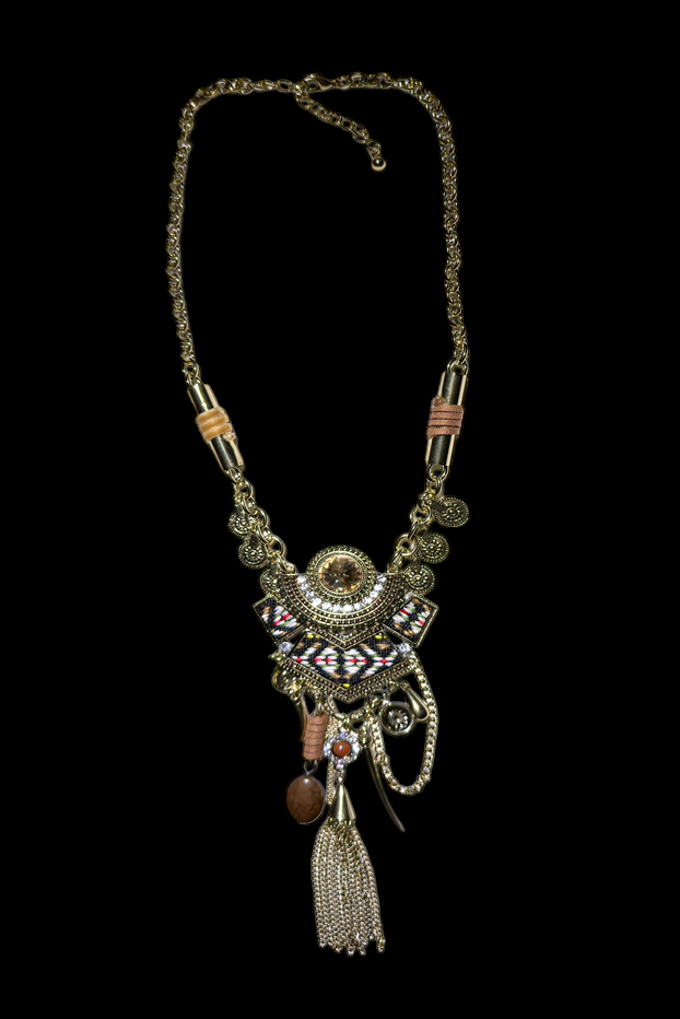 Collar dorado abalorios