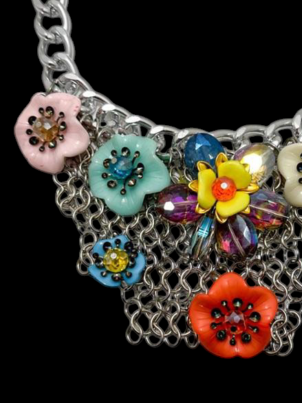 Gargantilla floral