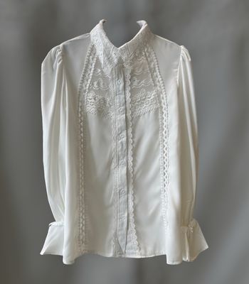 Camisa blanca puntillas