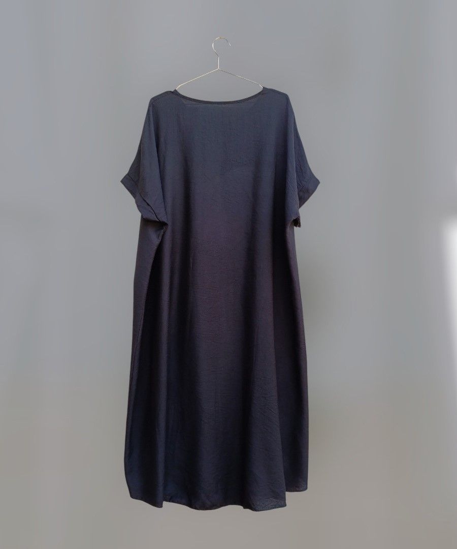 Vestido negro lazos