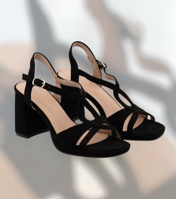Sandalias negras
