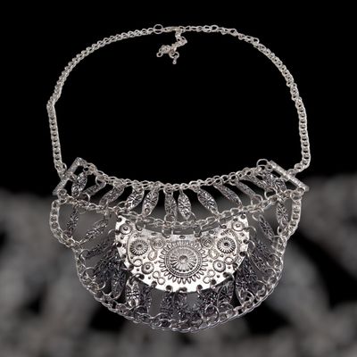 Collar plateado boho