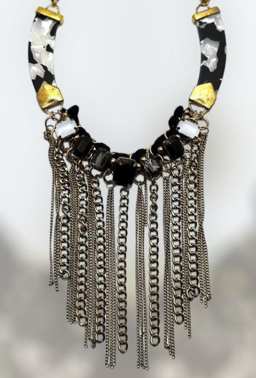 Collar metal cristales