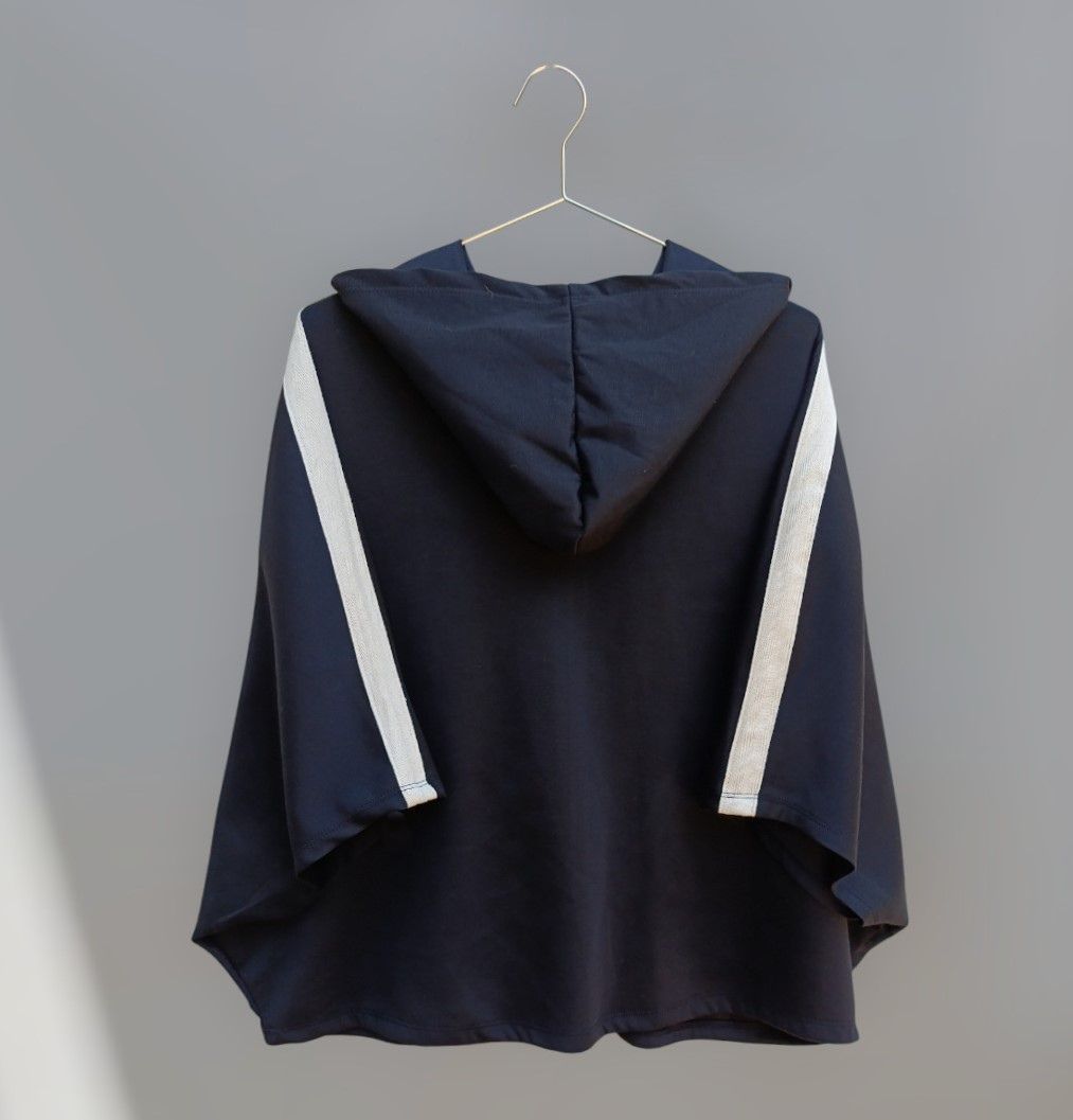 Chaqueta negra flor