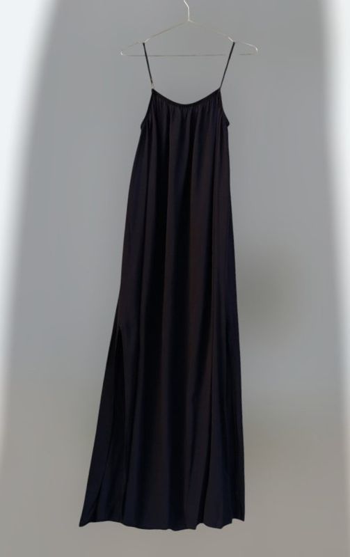 Vestido negro largo