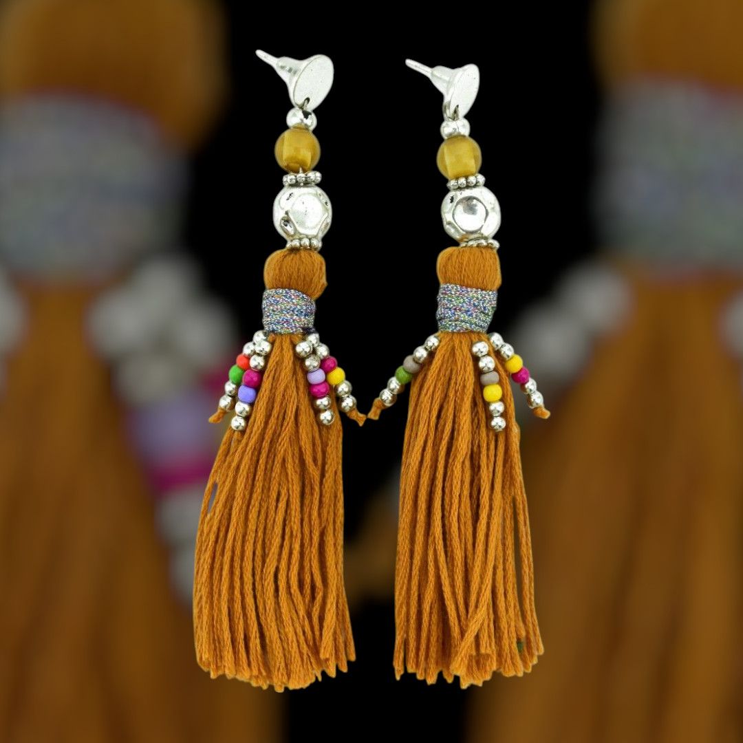 Pendientes borlas camel