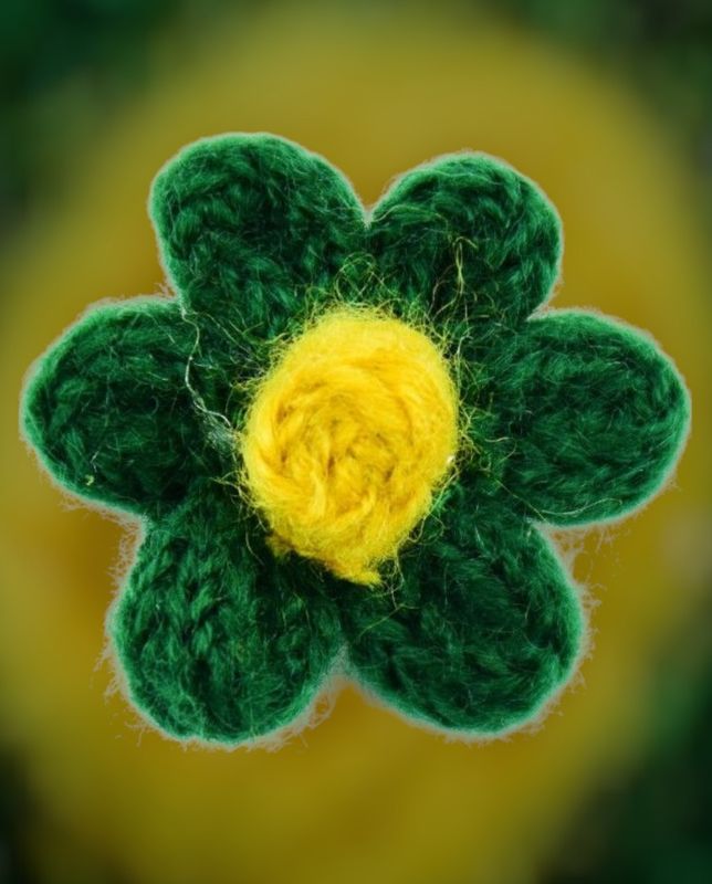 Broche flor lana