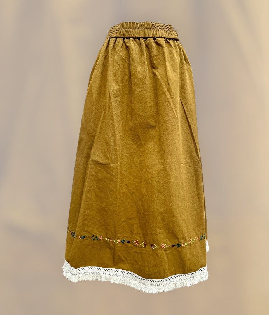 Falda marrón bordados