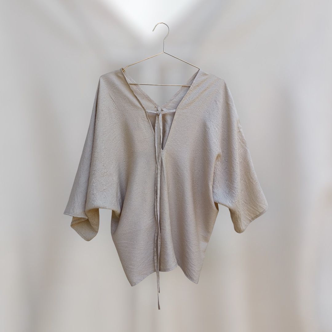Blusa lazos espalda (beige)