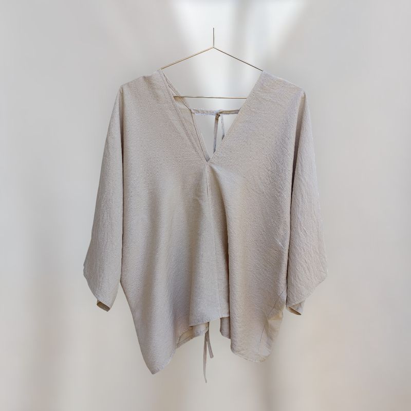 Blusa lazos espalda (beige)