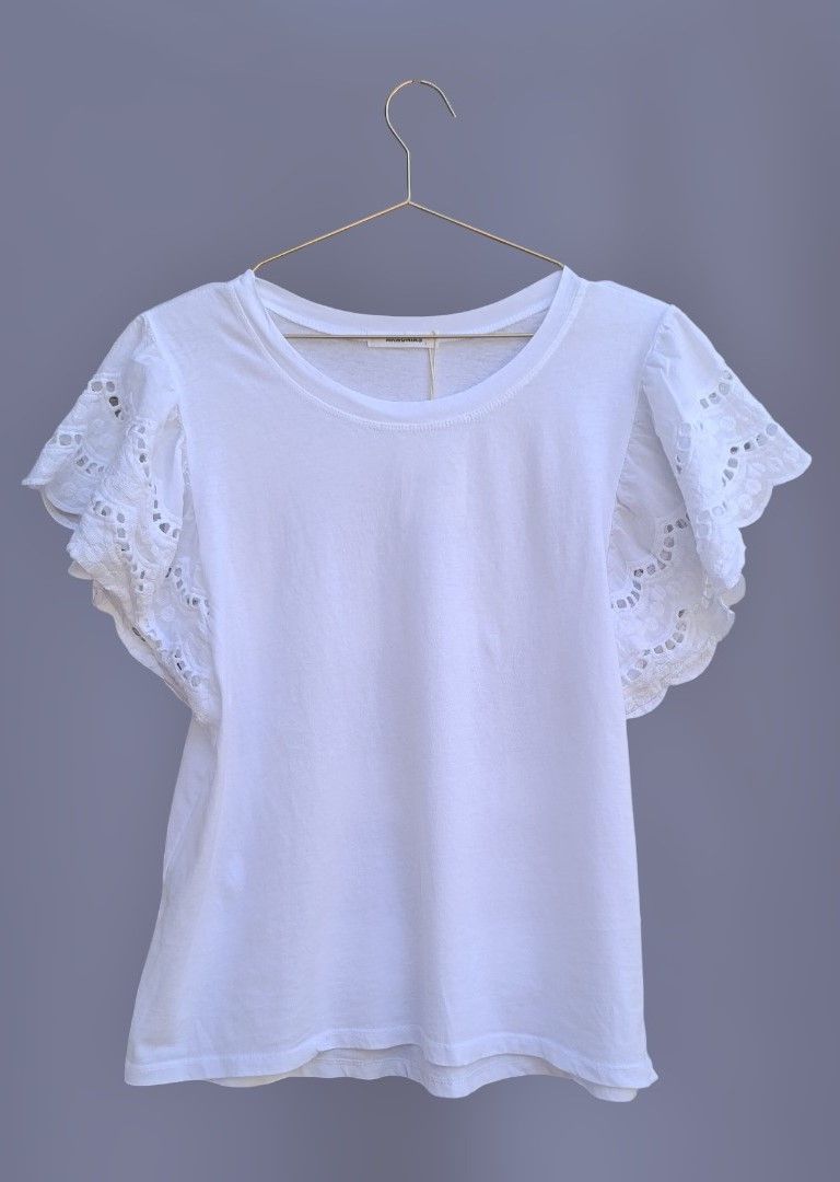 Camiseta manga bordada