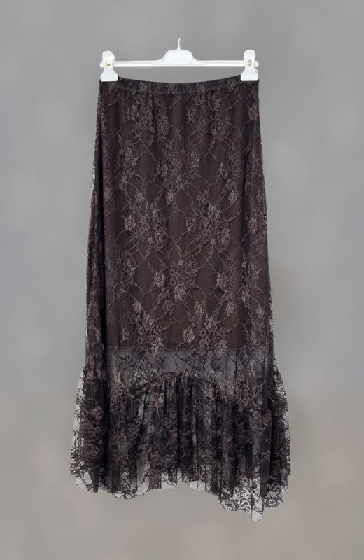 Falda encaje
