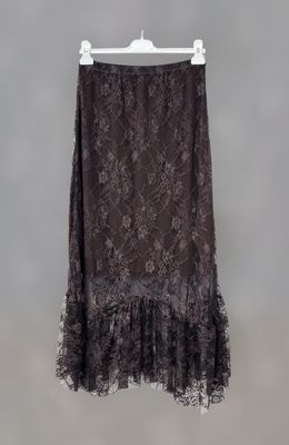 Falda encaje