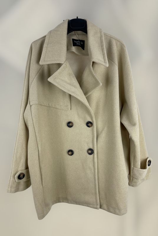 Chaqueta solapas beige